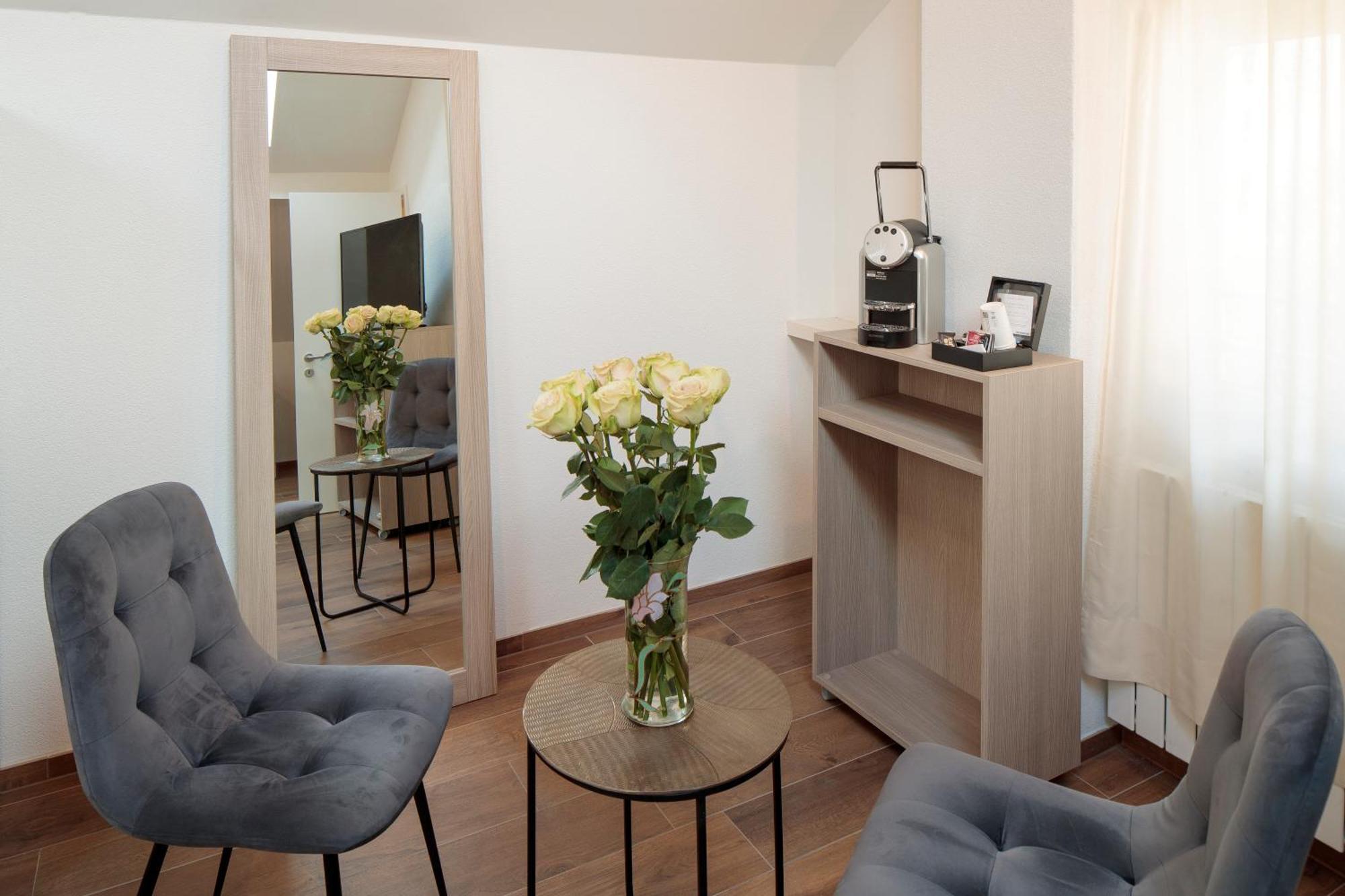 Hotel America Locarno Bagian luar foto