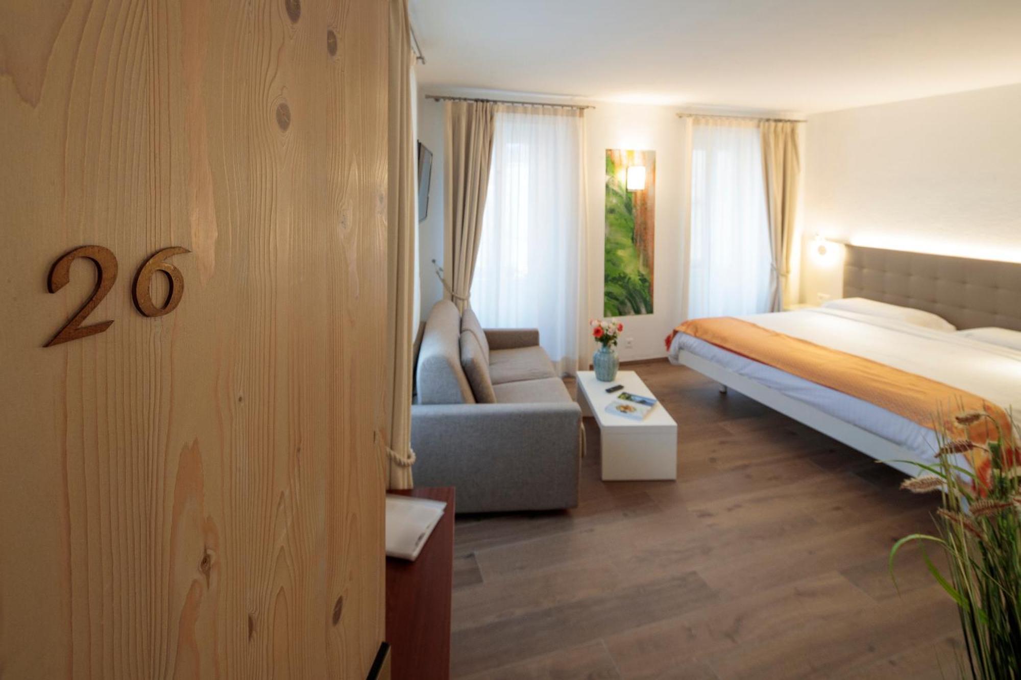 Hotel America Locarno Bagian luar foto